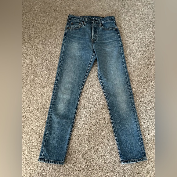 Levi’s Women’s Premium 501 Skinny Filiforme Jeans – Size. 25 - Picture 1 of 9
